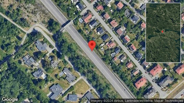 Stopp på E22 på grund av olycka med tre personbilar