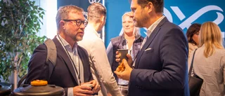 Flygplatschefen och färje-vd:n möttes i rafflande nattduell
