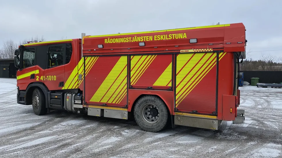 Räddningstjänsten larmades 11.17 på onsdagen och var kort senare på plats.
