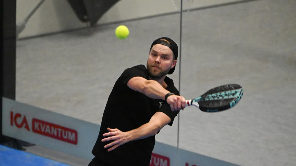 ”Padeln lever mer än någonsin, tycker jag”, säger Norrland padels Filip Hedlund, som själv inledde seriespelet under onsdagen.
