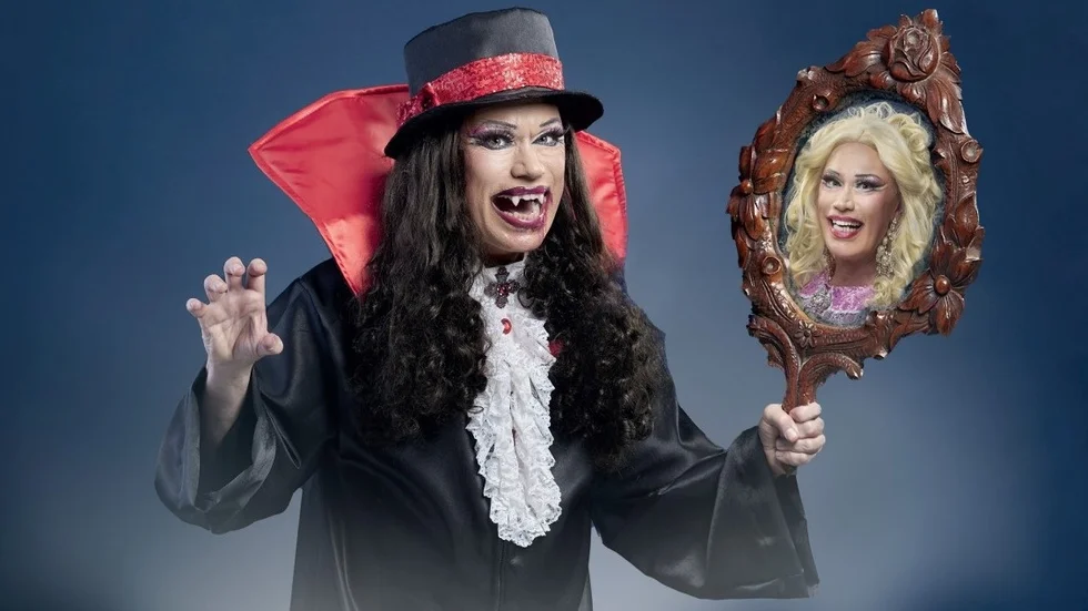 Kulturveckan tjuvstartar redan nu i helgen med tre föreställningar av teatersällskapet Bland drakar och dragqueens version av "Dracula".