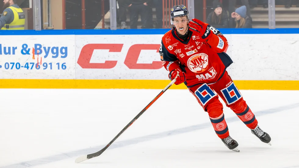 89, Joel Ratkovic-Berndtsson lämnar Västerviks IK.