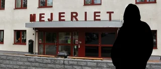 Flickor dödshotades på Mejeriet – kniv riktades mot halsen