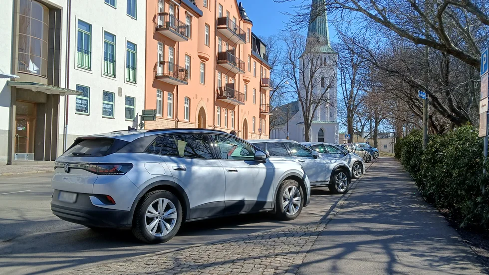 I närheten av Folkets hus, på Sjögatan 4, ska två laddstolpar sättas upp. Totalt blir det fyra uttag.