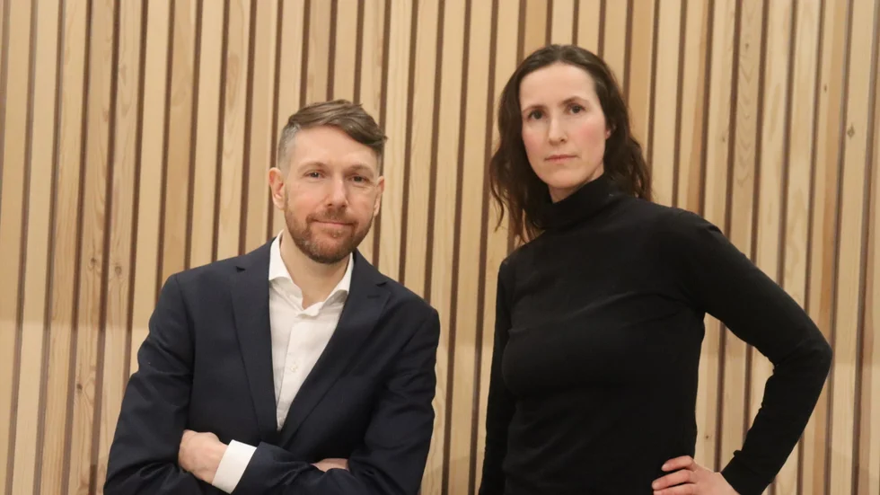 Nils Seye Larsen (MP) Linnea Öhman (MP)