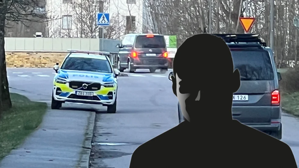 38-åringen har pekats ut som hjärnan i härvan, men har nu försatts på fri fot i väntan på dom.