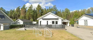 124 kvadratmeter stort hus i Skörby, Bålsta får nya ägare