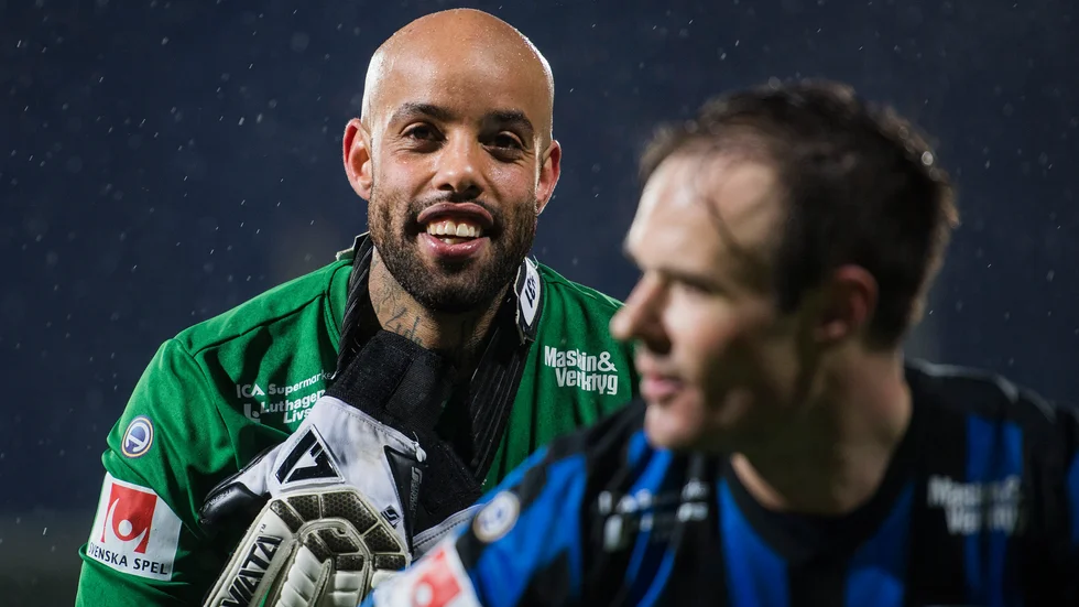 Josh Wicks spelade i Sirius under två säsonger.