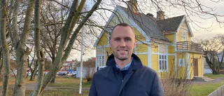 Nya bud: Gula villan vid Stenhamra får inte rivas
