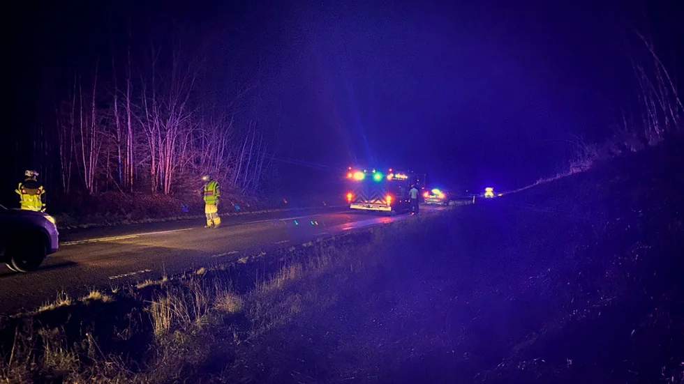 Olyckan inträffade på gamla E20 (väg 900) nära Svista utanför Eskilstuna.