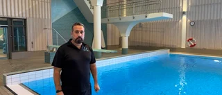 Hjälten i badet: Muhammed räddade pojken från bassängens botten