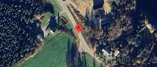 Trafikolycka på väg 555 – stopp i ett körfält