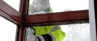 Plåt i stället för krossbart glas