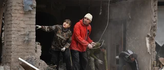 Ukraina: Blodig attack mot marknad i Donetsk