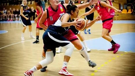 COMEBACK. Cleopatra Forsman Goga gjorde 19 poäng i sin första match för Nortland Basket. Men det hjälpte inte.