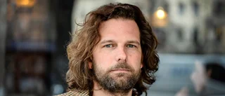 Han granskar rasismen mot romerna