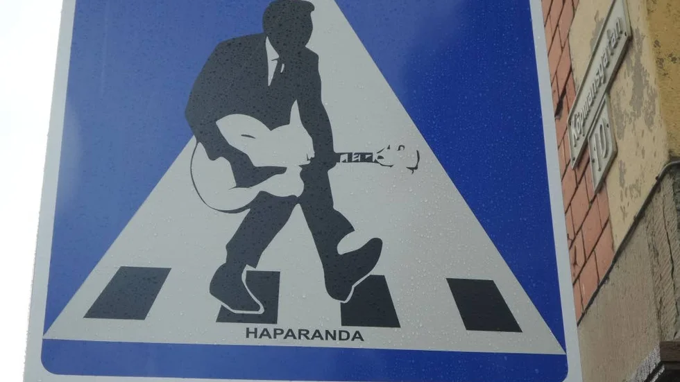 Chuck Berry-skylten hamnar på museum i Umeå.