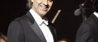 Bocelli omfamnar rollen som poptenor