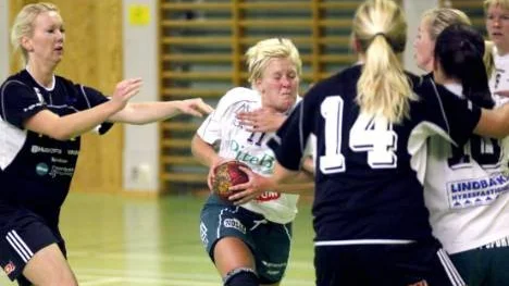 Det blev tvärstopp för Malin Lundström och hennes LiIllpite i träningsmatchen mot Strömnäs.