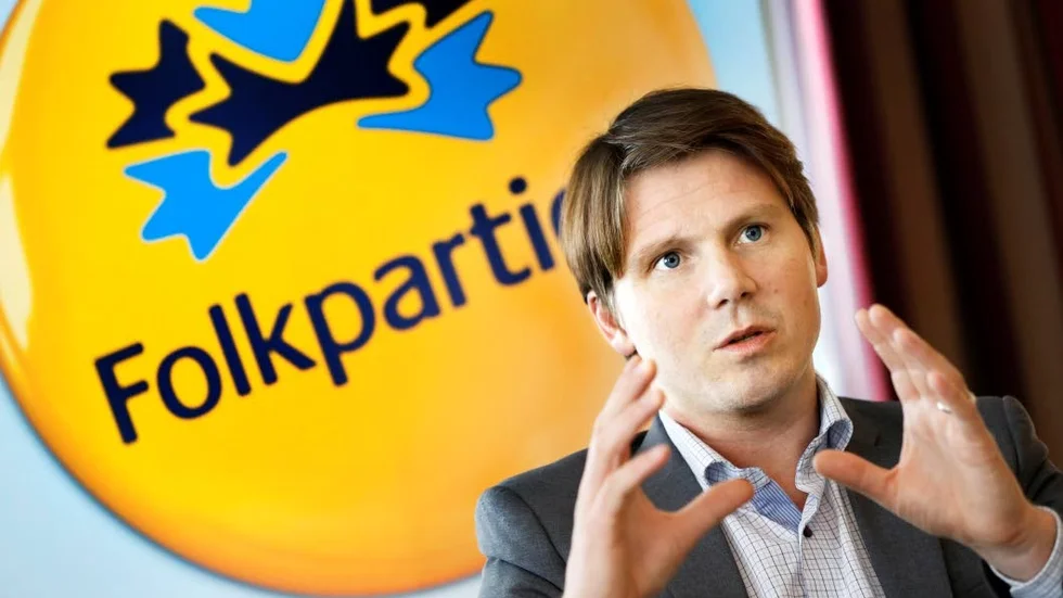 För en modullösning. Migrationsminister Erik Ullehag (fp) kan tänka sig att lösa Migrationsverkets brist på bostäder genom att skapa tillfälliga bostäder med hjälp av så kallade moduler.