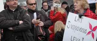 Byborna tog upp kampen mot kommunen