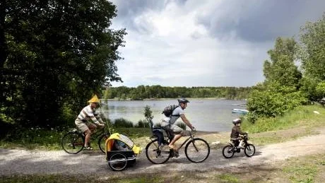 RULLA LÄT. Att cykla är ett härligt sätt att ta sig fram under sommarhalvåret. En cykelpump som håller vad den lovar kan bidra till att det känns ännu roligare.