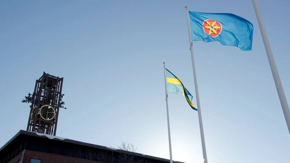 LANTALAISET: Kvenlandsförbundet anser att man sparkar på en redan underkuvad grupp i tv-serien "Midnattssol"