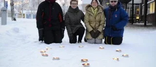 Ljusmanifestation för utsatta kvinnor