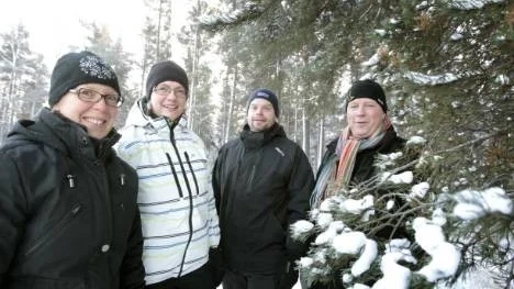 Nöjda skogsägare ser även positivt på framtiden. Från vänster: Ylva Johansson, som äger skog i Arnemark, Ann-Sofie Kärrman, Sparbanken Nord, Jim Sundqvist, LRF Konsult och Thomas Hansson, Norra Skogsägarna.