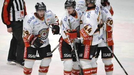 Luleå Hockey besegrade Modo med 4-2 och är återigen i serieledning i Elitserien. Chris Abbott (29) satte 4-2-pucken i tom kasse. (Arkivbild)