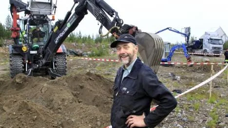 Eldsjälen Lennart Berglund, Svensbyn, kom på idén med en dag där alla som vill får pröva att köra olika skogsmaskiner.