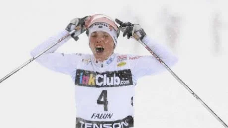 TRÖTT. Charlotte Kalla slutade trea i söndagens distanslopp efter segrande norskan Marit Björgen och tvåan Justyna Kowalczyk, Polen.