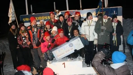 Prispallen efter finalen i Yukigassen i Luleå på lördagen där laget från Piteå föll mot studentlaget från Luleå.