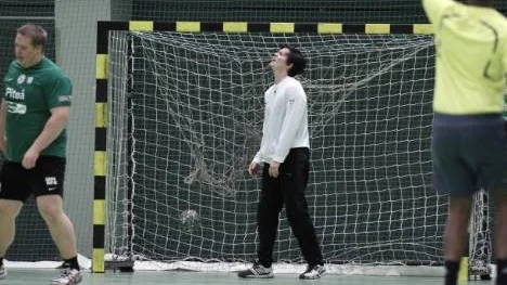 Strömnäs hade ingen chans mot topplaget Eskil i division 1-matchen i handboll. Målvakten Anton Wikman kan bara konstatera att gästerna gjort ytterligare ett mål.