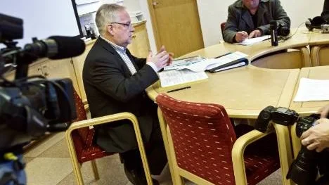 Vid en presskonferens redogjorde Gusten Granström för de regionala och lokala erbjudanden om finansiell medverkan som Norrbotniabanan AB är redo att ge så att arbetet med Norrbotniabanan kan fortsätta.