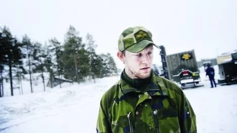 F21 i Luleå skickar tio personer till den svenska styrkan som ska delta i den Natoledda operationen mot Libyen. En av dem är Fredrik. "Det är det här man har tränat för i alla år", säger han.