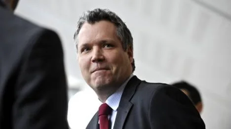 Socialdemokraternas Tommy Waidelich kritiserade regeringen för bristande insatser mot arbetslösheten. Det är oppositionen som driver en arbetslinje.