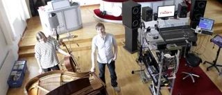 Dunger spelar in ny musik i Jävre