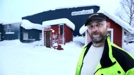 Andreas Arvidsson (C), ledamot i kultur- och fritidsnämnden, reserverar sig och är mycket kritisk till beslutet att skjuta upp renoveringen av sporthallen i Rosvik.