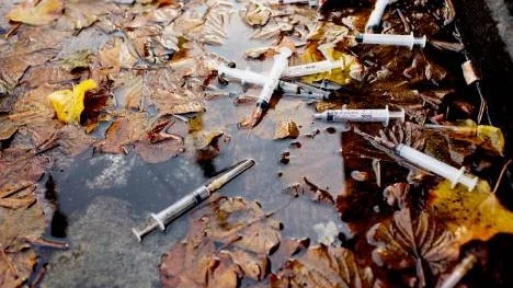 Unga narkomaner som delar sprutor är orsaken till att allt fler smittas av hepatit C i Norrbotten.
