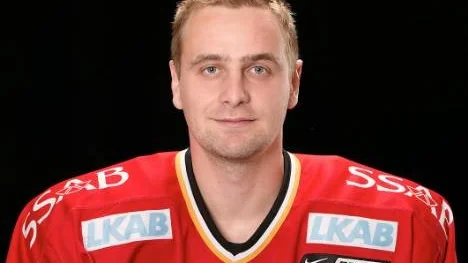 Pavel Skrbek klev av under matchen av säkerhetsskäl. (Arkivbild)