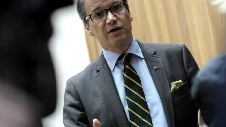 UPPRÖRD. Socialminister Göran Hägglund skräder inte orden när han kommenterar läkarens övergrepp. "Det gör mig rasande att människor i kraft av sitt ämbete missbrukar sin roll", säger han till Kuriren.