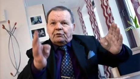 KLART. Olavi Klemettilä får ut miljontals kronor för branden i maskinhallarna 2001.