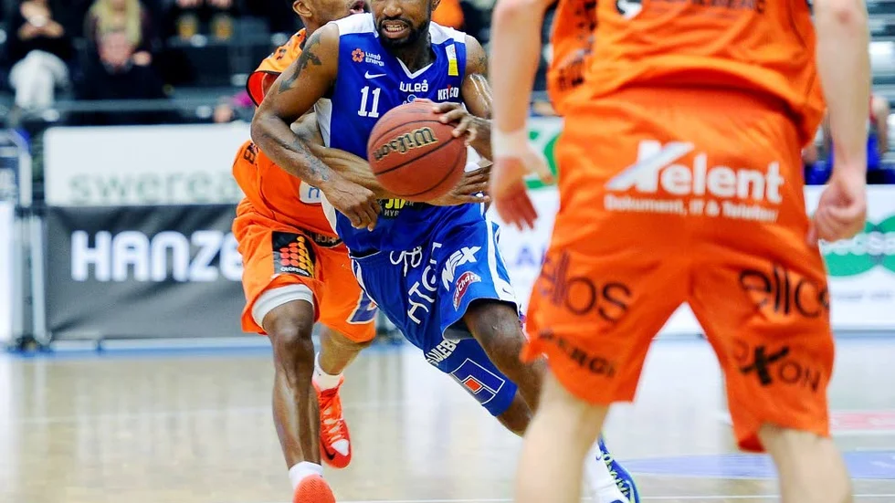 JJ Miller Keith McLeod
Lf Basket-Borås