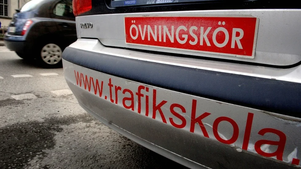 Trafikforskare vill höja körkortsåldern till 25 år.
