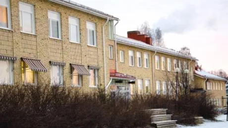 TRÄFF. Edeks skolgrupp kräver träff med politiker och tjänstemän om högstadiet. Kontakter har tagits med friskolan i Vuollerim om att sända elever dit om högstadiet läggs ner.