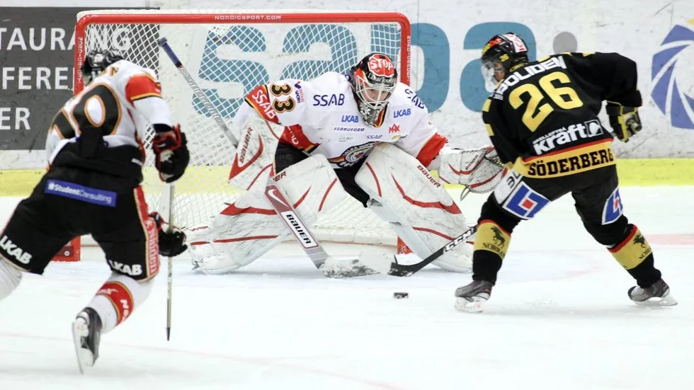 Förre Luleåmålvakten Mattias Modig förstärker Boden inför division 1-kvalet.