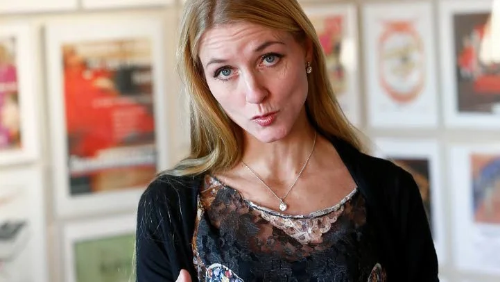 Regissör. Carina Henriksson har regisserat Tornedalsteaterns nya pjäs.