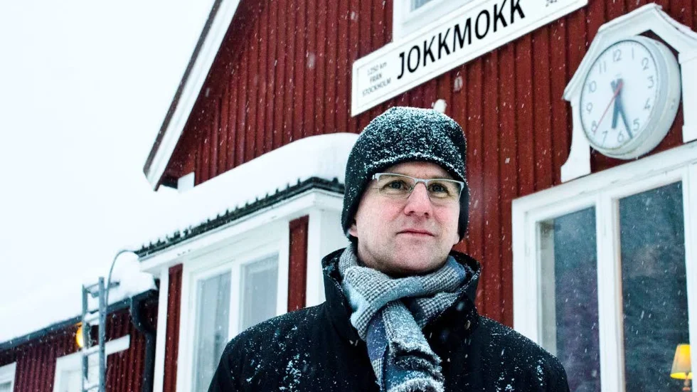 Resa. Robert Bernhardsson (S), tillträdande kommunalråd i Jokkmokk, har påbörjat en resa som högste politiker i Jokkmokk.