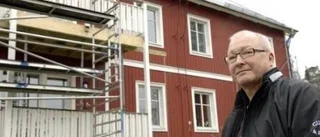 Limträbalk säkrar balkongerna